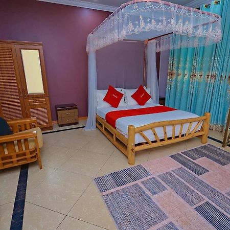 Naziba Shine Country Resort Hotel מראה חיצוני תמונה