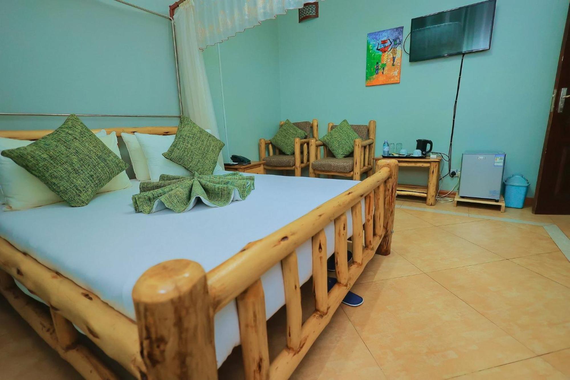 Naziba Shine Country Resort Hotel מראה חיצוני תמונה